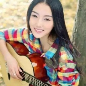 美女​吉他​心得——初学者怎样学好​吉他​