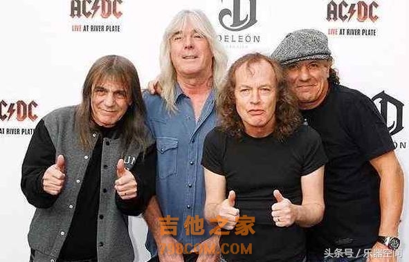 斯人已去，空留这些图片让我们得以缅怀AC/DC吉他手Malcolm Young