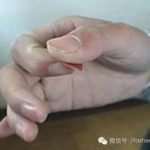 【吉他教学】吉他如何扫弦(上) - 扫弦手型与入门