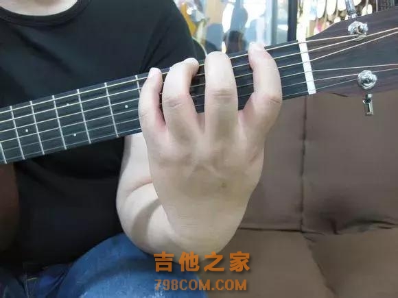 「连载」职业吉他手教你从零开始学吉他（第三讲）