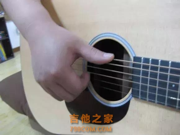 连载】职业吉他手教你从零开始学吉他（第二讲）