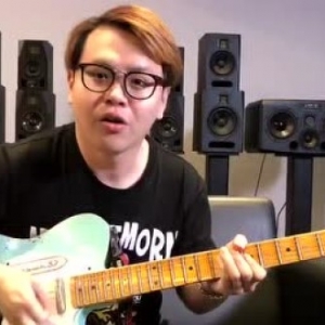 缺乏律动感，摆脱不了民谣吉他的入门水平？