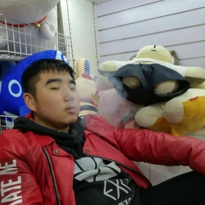 江湖现原谅哥，女朋友出轨了，“当然是选择原谅她啊”