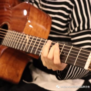 【科普】如何练好吉他和弦转换?