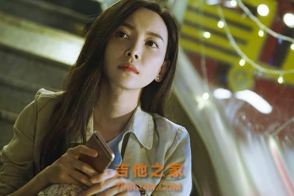 吉他女神曾因颜值太高被《好歌曲》淘汰，如今她的歌却红得不像话