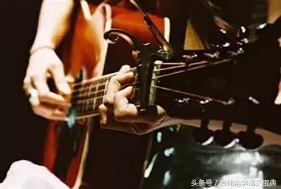 学唱歌入门：电吉他推弦技巧与方法