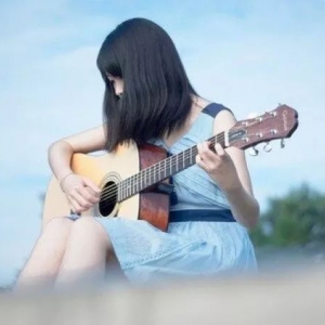 为什么女孩子学吉他容易放弃?