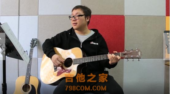 吉他小白不走弯路！一片关于吉他持琴姿势的知识！