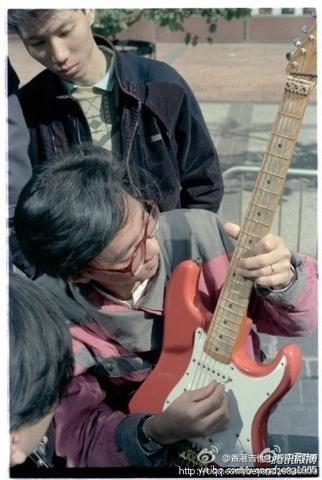 电吉他技巧很难？新手一定切记这几点