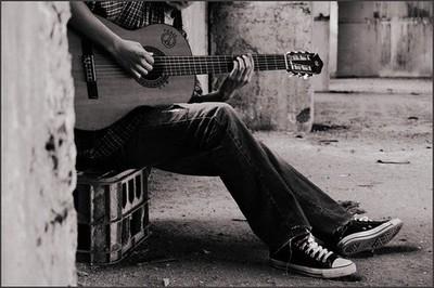 十个好方法教你弹吉他