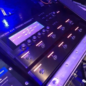 NAMM 2018 展会：BOSS GT-1000 综合吉他效果处理器第一时间上手 ...