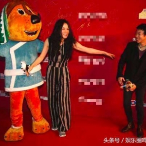 窦靖童带吉他出游效仿的不是窦唯而是谢霆锋？坦言：我觉得他很酷 ...