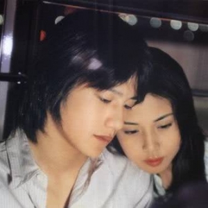 吉他版《First Love》，你还记得第一次爱的那个人吗？