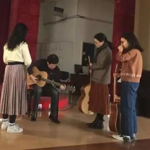 吉他班 | 第一周课程总结