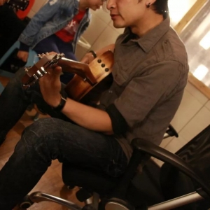 吉他入门的8个坑,通通都给你整理出来了!