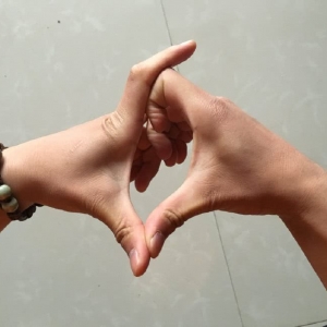 吉他左手灵活度练习技巧，练过这样的手指操，宛如电动小马达！ ...