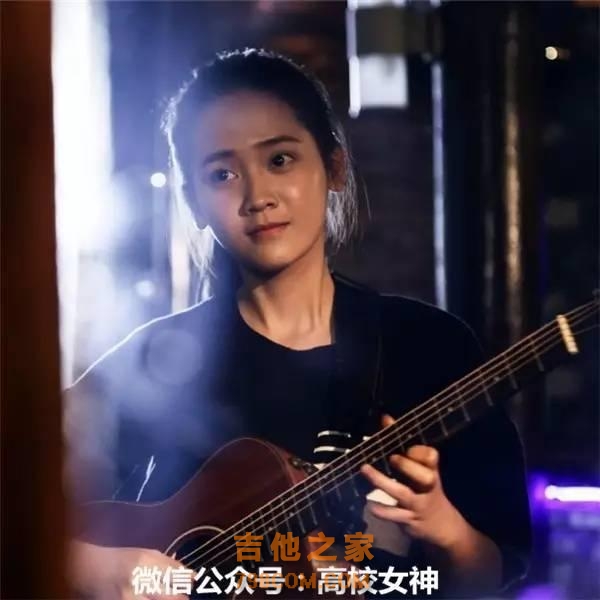 90后潮汕揭阳歌手甜美可人，获封吉他女神