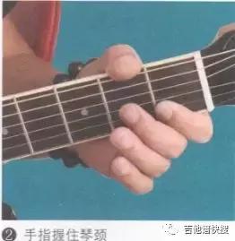 吉他教学|手不疼的F和弦：F大横按的替代与渐进练习方式