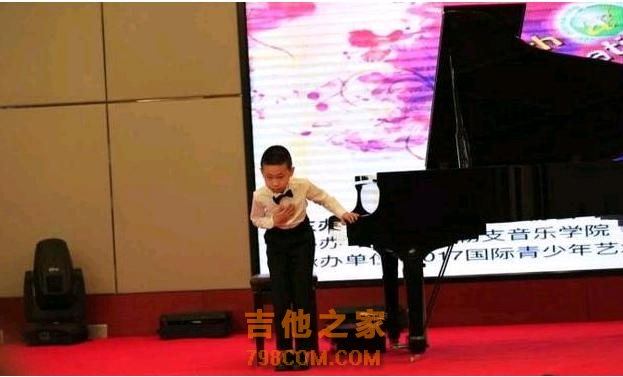 萌娃才艺惊人：诺一弹吉他，大俊走向国际，看完王诗龄不会再黑她