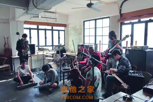 一个吉他老师的自述：我很快乐！
