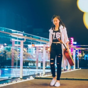 街边的吉他