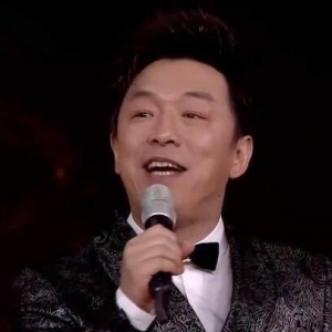 再次被黄渤的高情商折服，今天抱着吉他你还要迷倒多少人