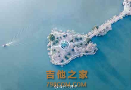 东湖有多美？看，天空视角“老鼠尾”犹如一把吉他