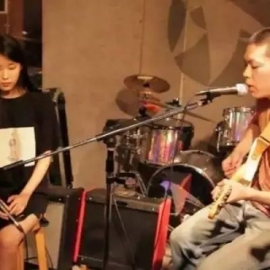 【教学篇】如何用你手中的吉他找到女(男)朋友