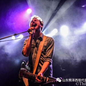 挑战 | 路人唱出摇滚吉他SOLO,结果会是..?