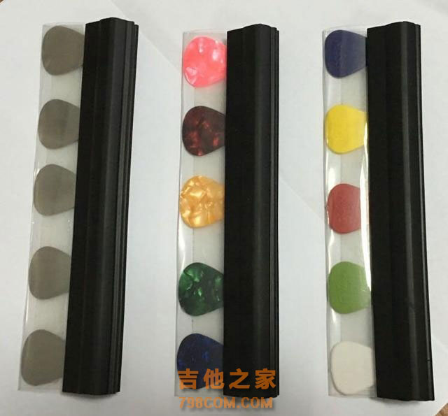 弹吉他穷三年是真的吗？介绍我使用的吉他效果器和配件给大家