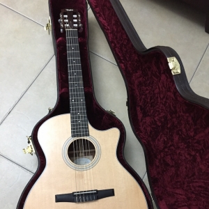 专业吉他设备测评：泰勒尼龙弦电箱吉他Taylor 314CE-N