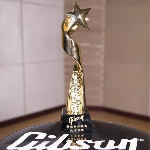 吉他中国与GIBSON中国正式建立合作关系 强强联手 展新格局 ... ...