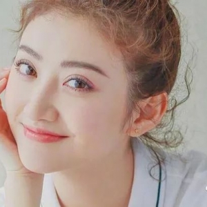 不怕汉子有文化,只怕他们有吉他