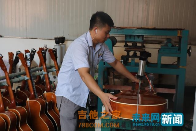 这个小镇的吉他淘宝日销2000把，为什么连马云都曾为他点赞