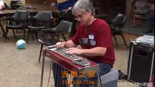 电吉他和普通吉他有什么区别？只是外形不同吗？