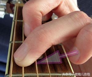 初学吉他实操课，左手怎么合理安排和弦，练习过程中应该注意什么
