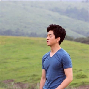 “清华学霸”李健 音乐圈里的一股清流，不买房子只买吉他 ...