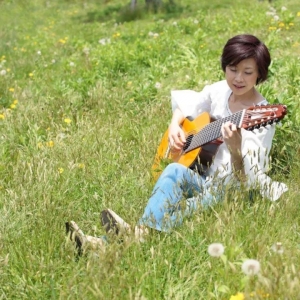 斋藤明子10弦吉他弹《阿兰胡埃斯协奏曲》