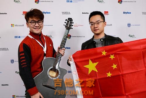 北京小伙放弃学业，月生产2万把智能吉他