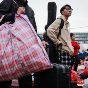 带一把吉他回家，那里就是你眼前的诗与远方！