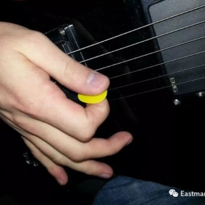你知道吉他品点上的泛音音高吗?