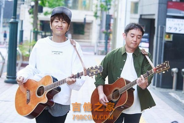 崔佛在《给他爱》里砸了街头歌手的吉他，现实中也不过如此