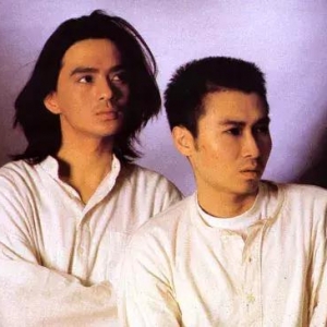 演过无数喜剧配角的梦遗大师，曾靠一把吉他征服过全香港 ... ... ...