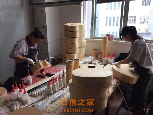 把小吉他做成大产业，正安县脱贫攻坚显成效