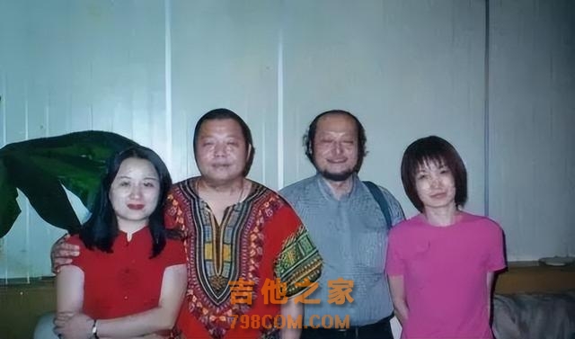 90年代，这8位内地歌手可谓红极一时，有的人却2度入狱，自毁前程