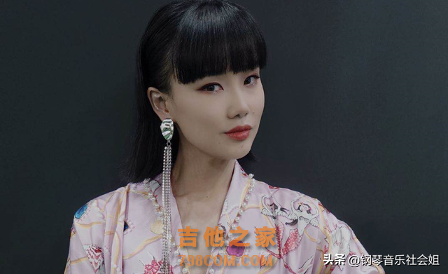 《时光音乐会2》确定6位歌手，两位天王天后，华晨宇许嵩人气角逐