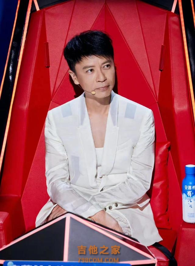 三字男艺人节目被央视删除，刘畊宏刘恺威等八名港澳台歌手参演
