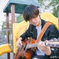 学吉他也是需要方法的，方法对了不用埋头苦练，也能弹得很好