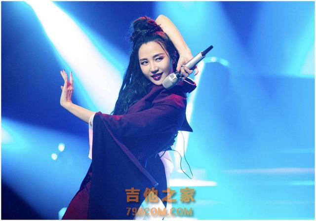 红得快，沉得也快，这7位“风光不再”的歌手，有人太可惜了