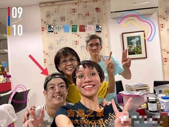 32岁歌手沈妙极淋巴癌去世！脖子肿大疼痛难忍，最后露面笑容灿烂